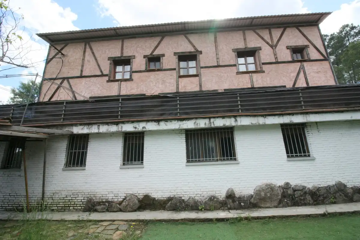 Außenansicht von Country house zum Verkauf in Arenas de San Pedro mit Heizung, Privatgarten und Terrasse