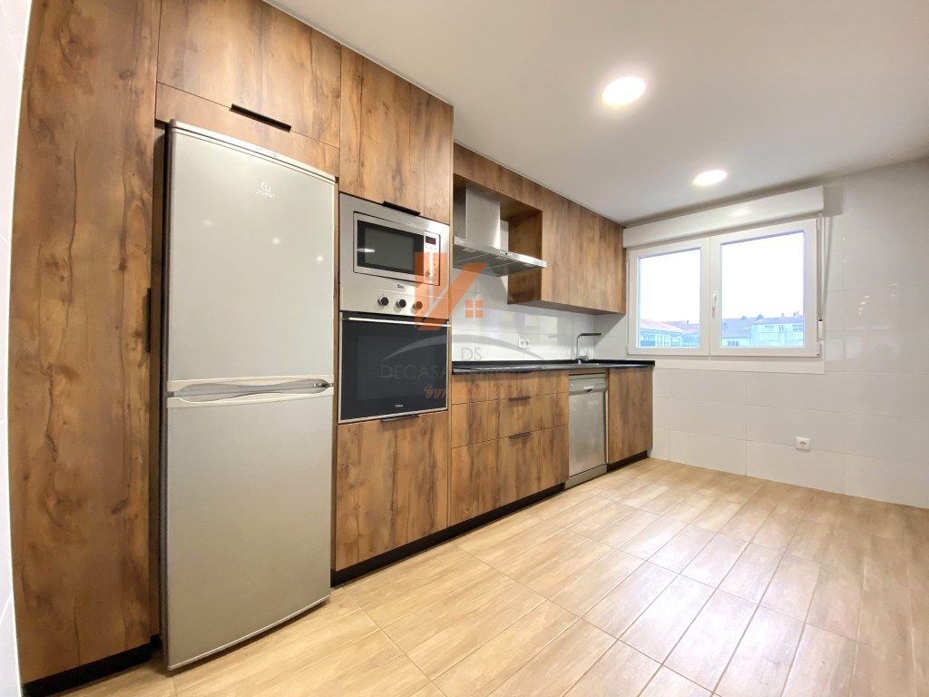 Cocina de Piso en venta en Ames con Horno y Lavadora