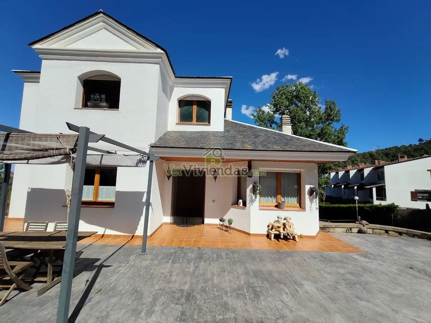 Vista exterior de Casa o xalet en venda en Vallirana amb Calefacció, Jardí privat i Terrassa