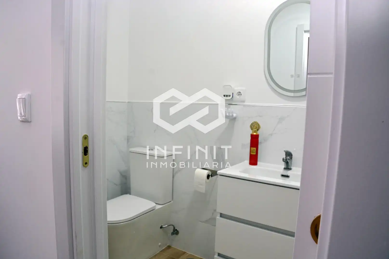 Bathroom of Houses for sale in Mazuecos  with Air Conditioner and Balcony
