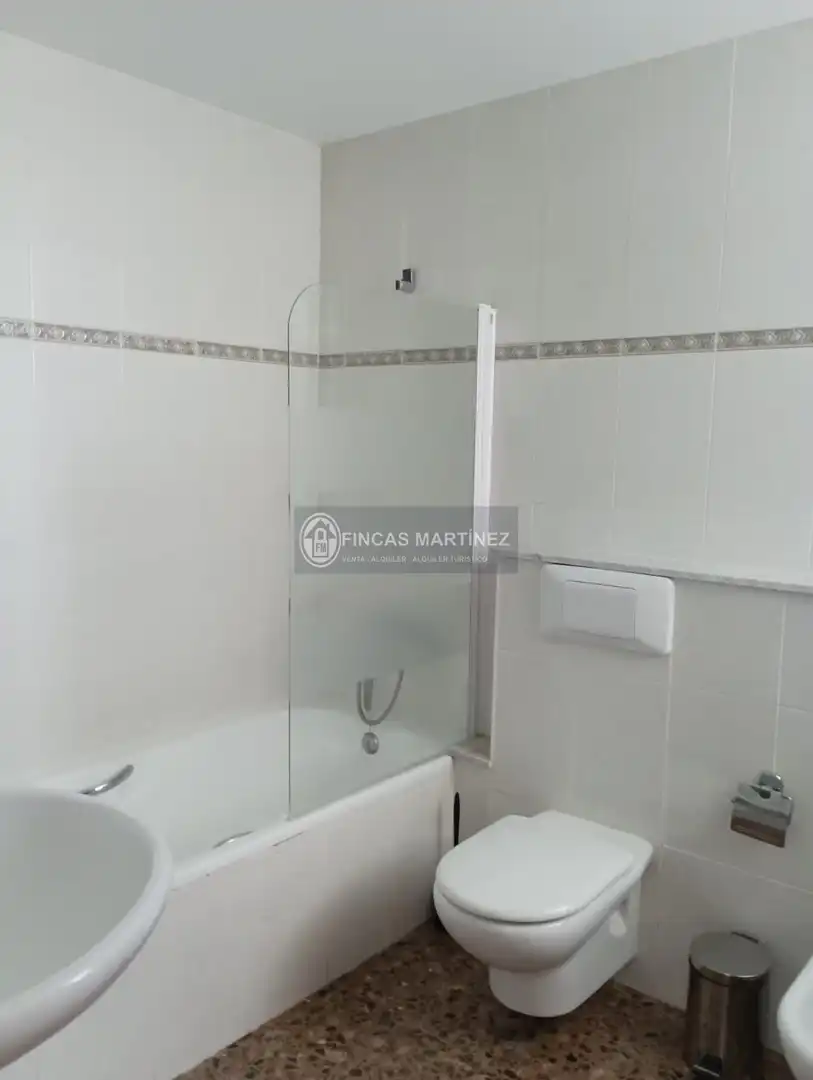 Bathroom of Houses for sale in Cambrils