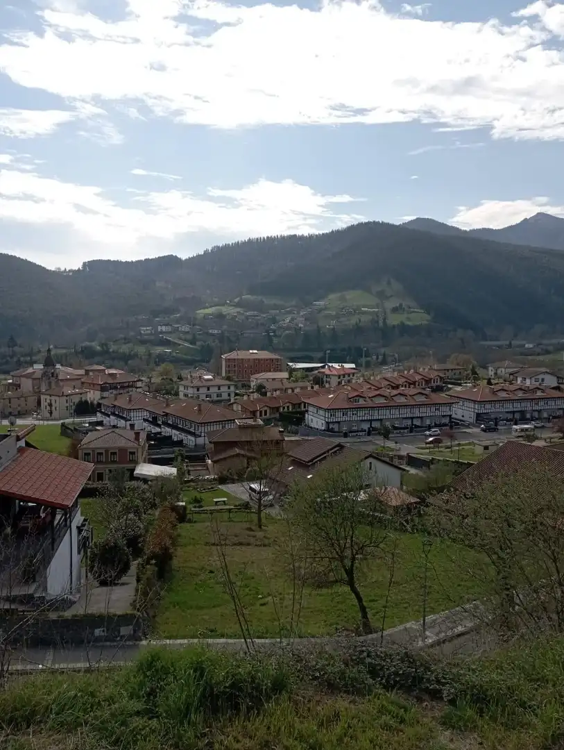 Vista exterior de Casa adosada en venta en Arrankudiaga / Zollo con Calefacción, Jardín privado y Terraza