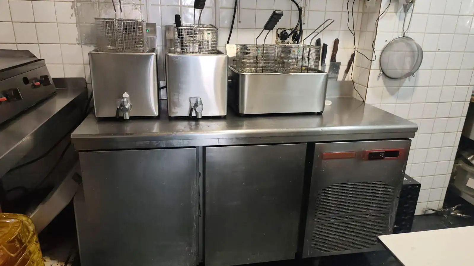Cocina de Local de alquiler en Velilla de San Antonio