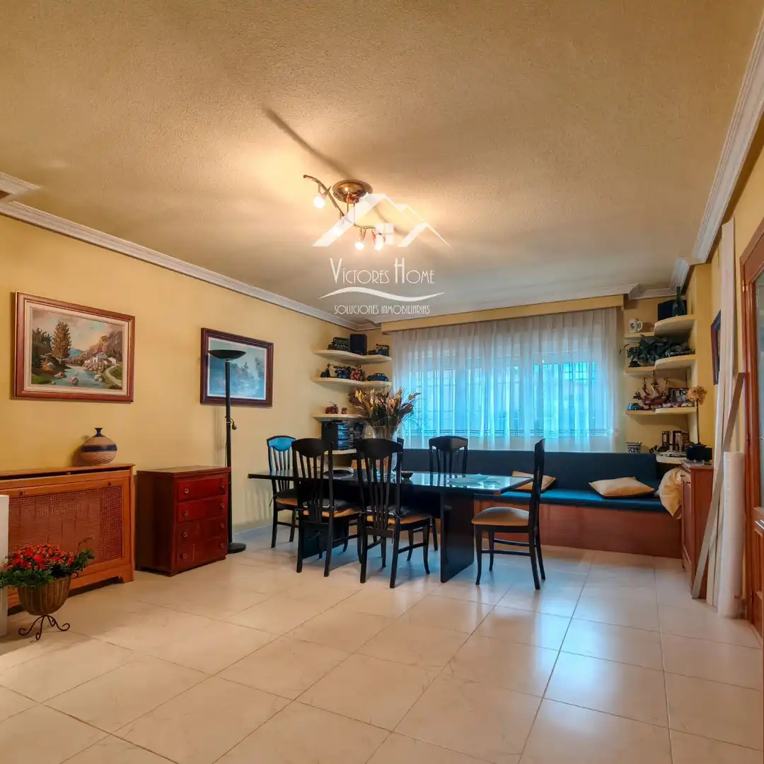 Wohnzimmer von Einfamilien-Reihenhaus zum Verkauf in San Agustín del Guadalix mit Klimaanlage, Heizung und Parkett
