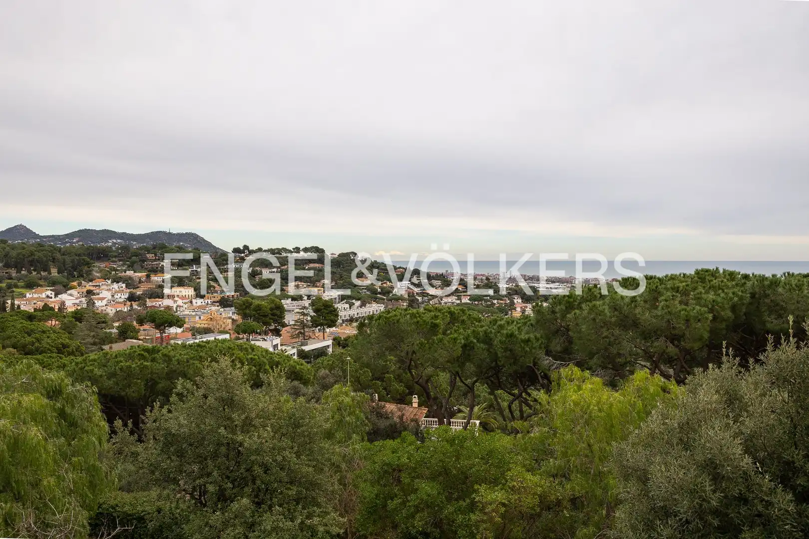 Vista exterior de Casa o chalet en venta en Premià de Dalt con Aire acondicionado, Calefacción y Jardín privado