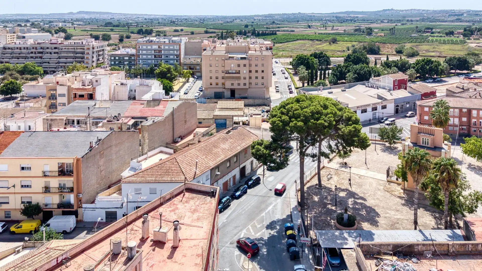 Vista exterior de Piso en venta en Almoradí con Aire acondicionado, Amueblado y Balcón