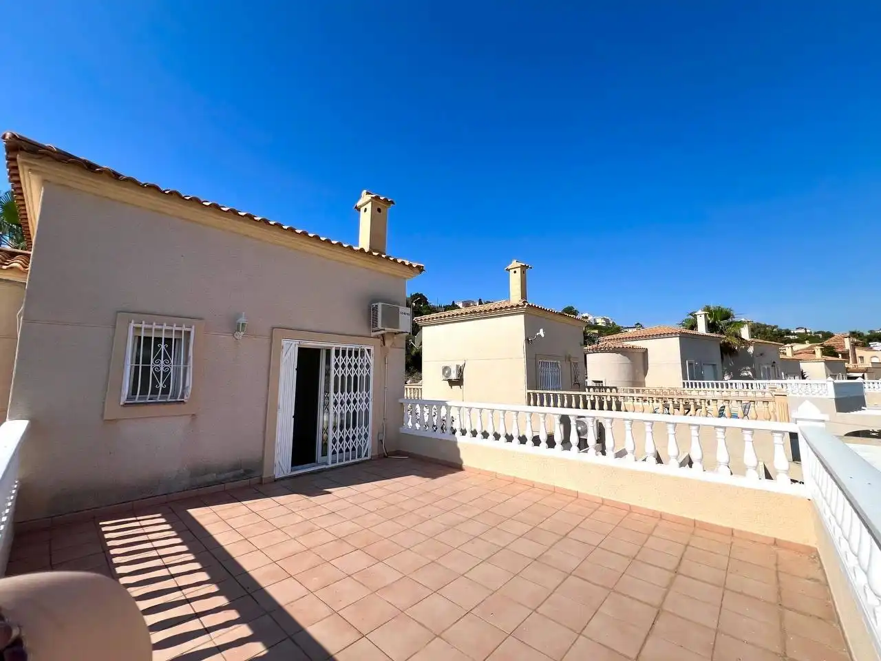 Terraza de Casa o chalet en venta en El Campello con Aire acondicionado, Calefacción y Jardín privado