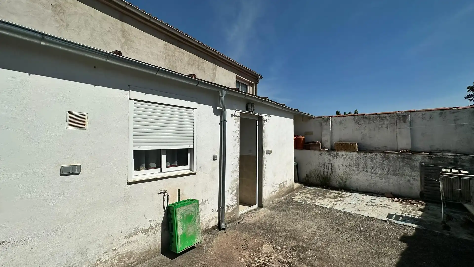 Vista exterior de Casa o chalet en venta en Pinarnegrillo con Calefacción