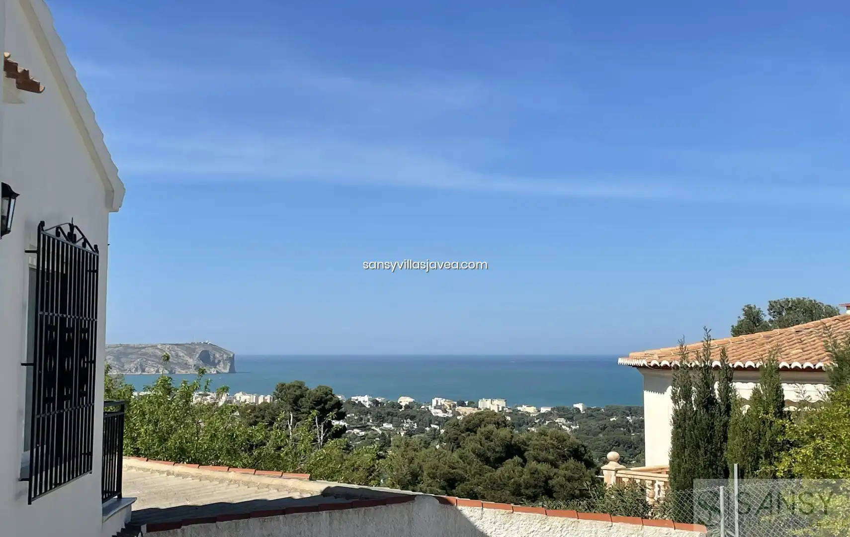 Houses for sale in Jávea / Xàbia  with Air Conditioner and Storage room