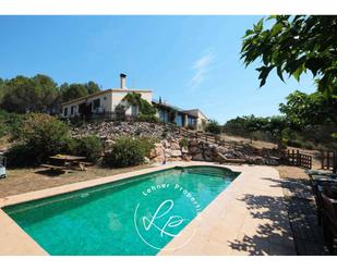 Jardí de Casa o xalet en venda en Garriguella amb Aire condicionat, Terrassa i Piscina