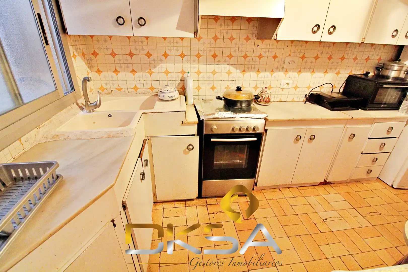 Cocina de Piso en venta en Castellón de la Plana / Castelló de la Plana con Terraza, Amueblado y Balcón