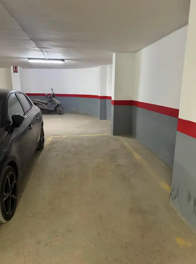 Einzelparkplatz zum Verkauf in Carretera de Malilla, imagen 5