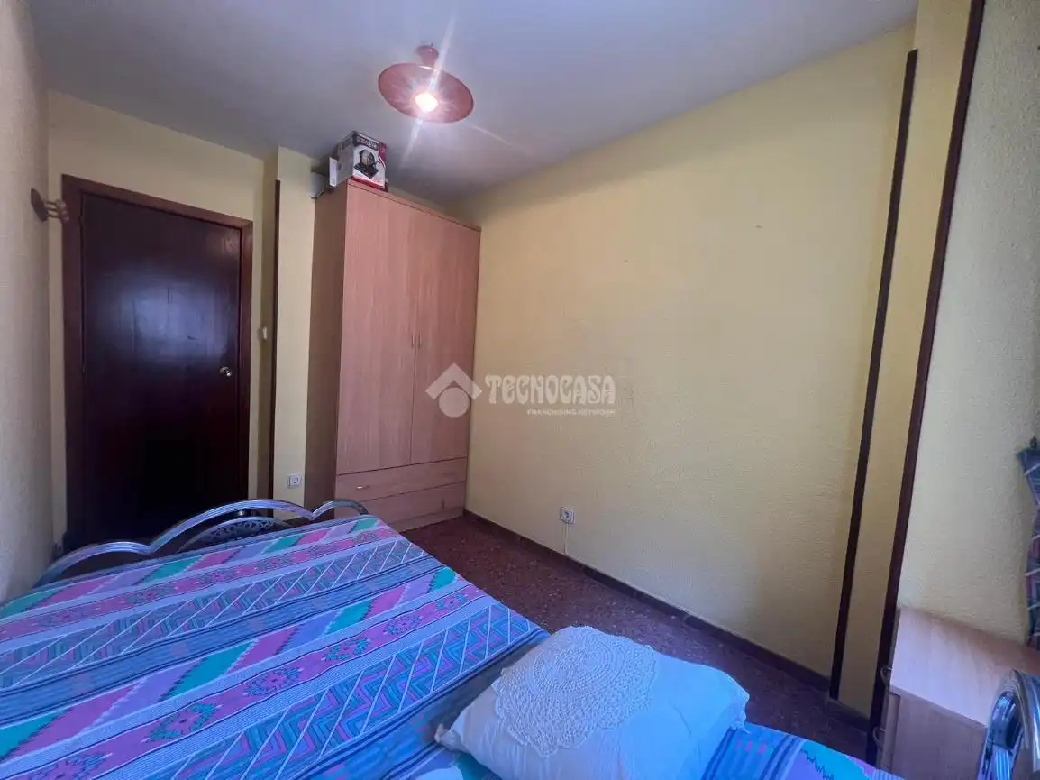Habitación de Piso en venta en Zaragoza con Calefacción y Terraza