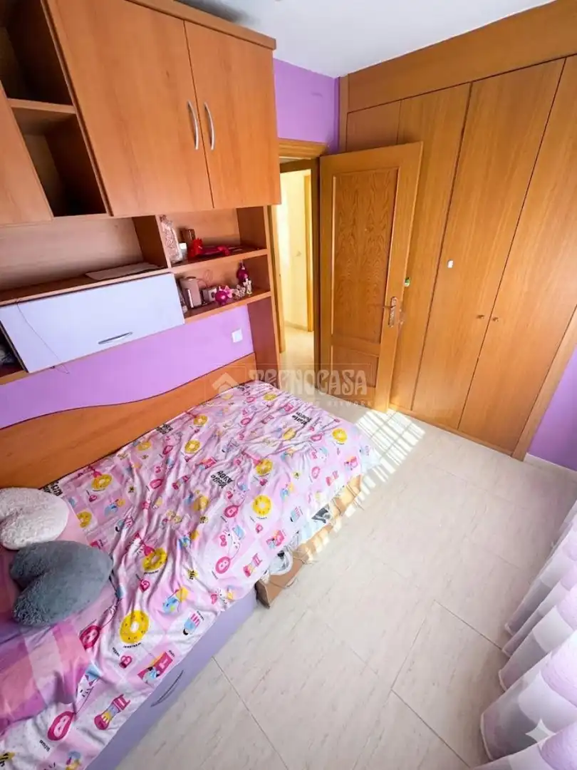 Habitación de Casa adosada en venta en Valdemoro con Jardín privado y Terraza