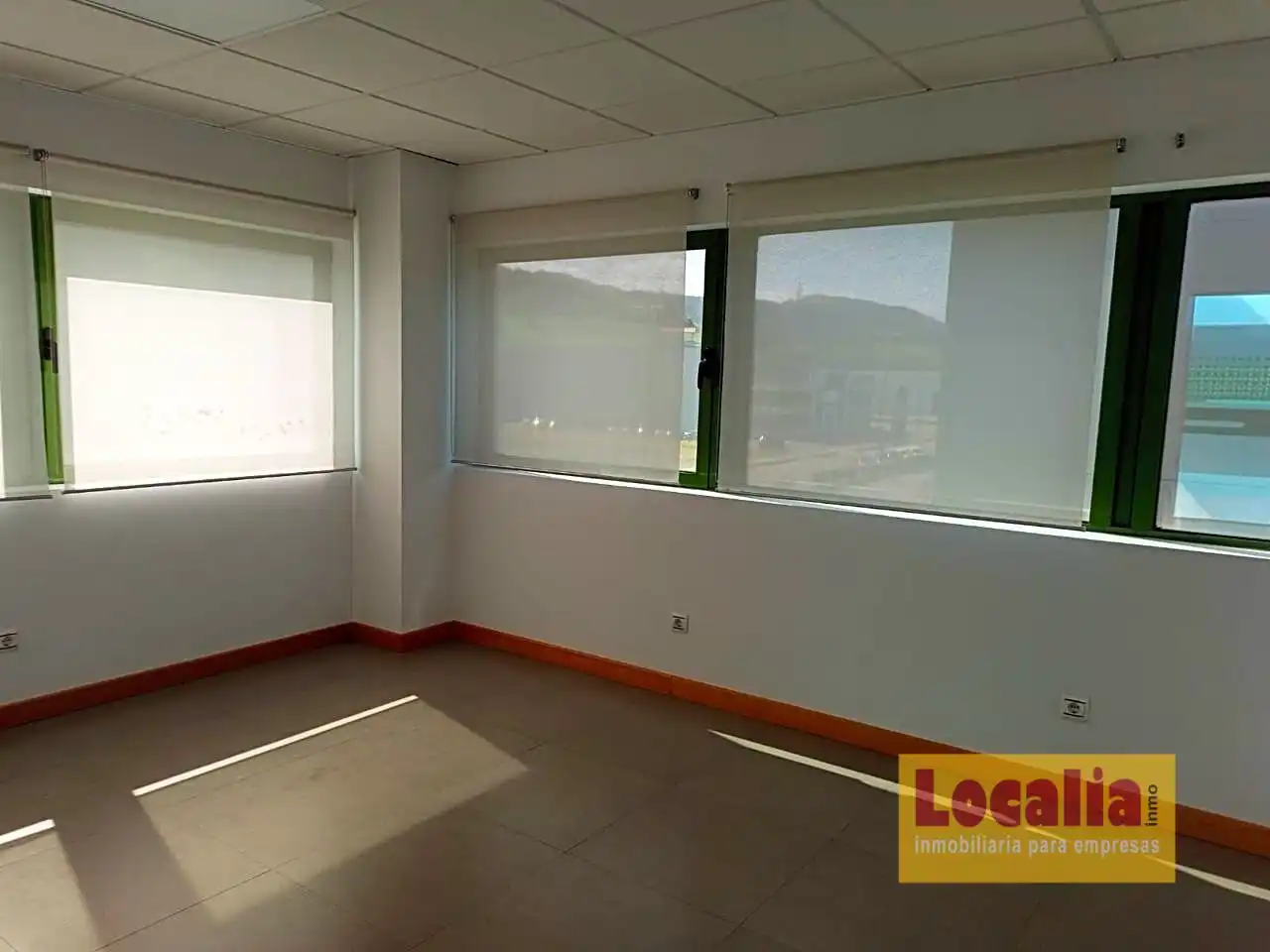 Oficina de alquiler en Torrelavega 