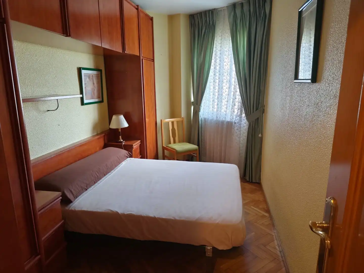 Habitación de Piso en venta en Zaragoza con Aire acondicionado, Calefacción y Parquet