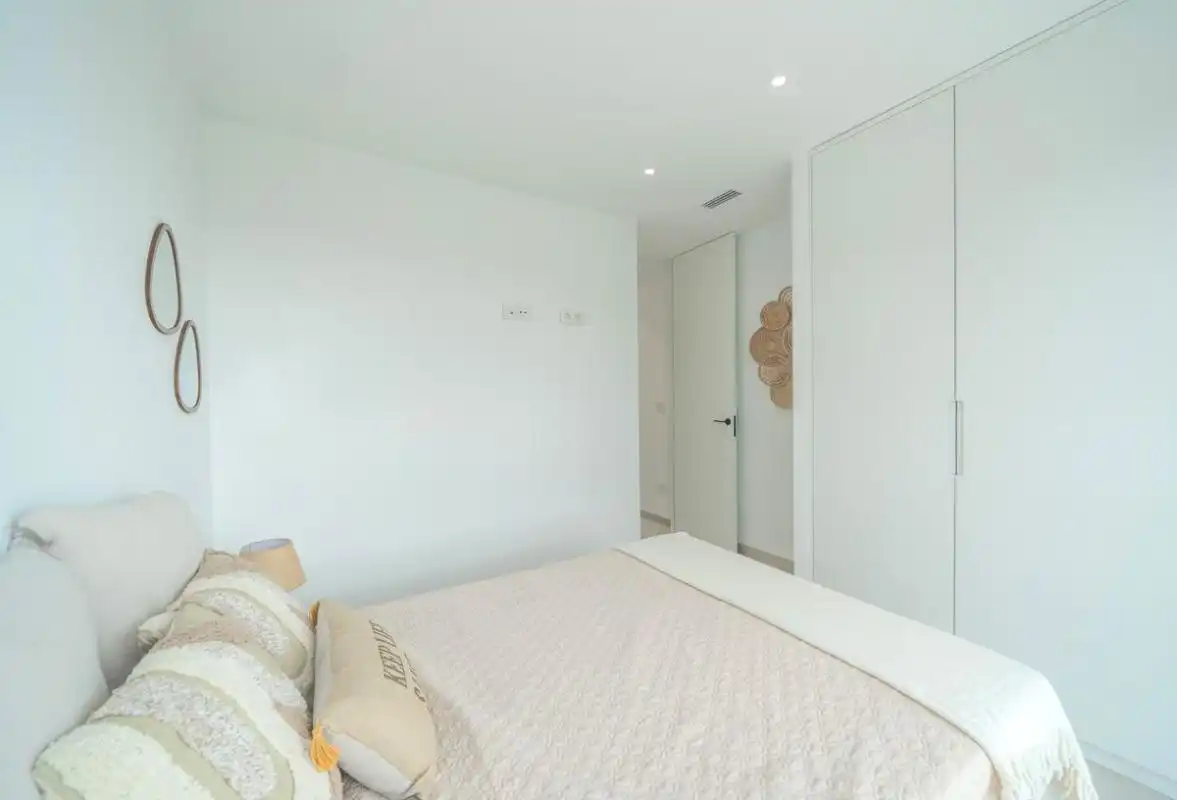 Semi-detached house with terrace for sale in Calle de Morella, imagen 26