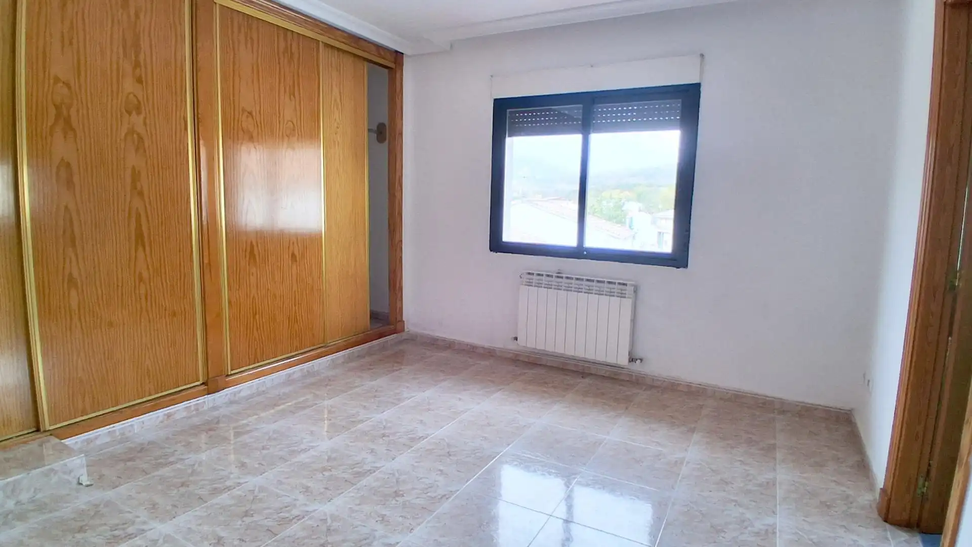 Habitación de Casa adosada en venta en Sorihuela con Balcón