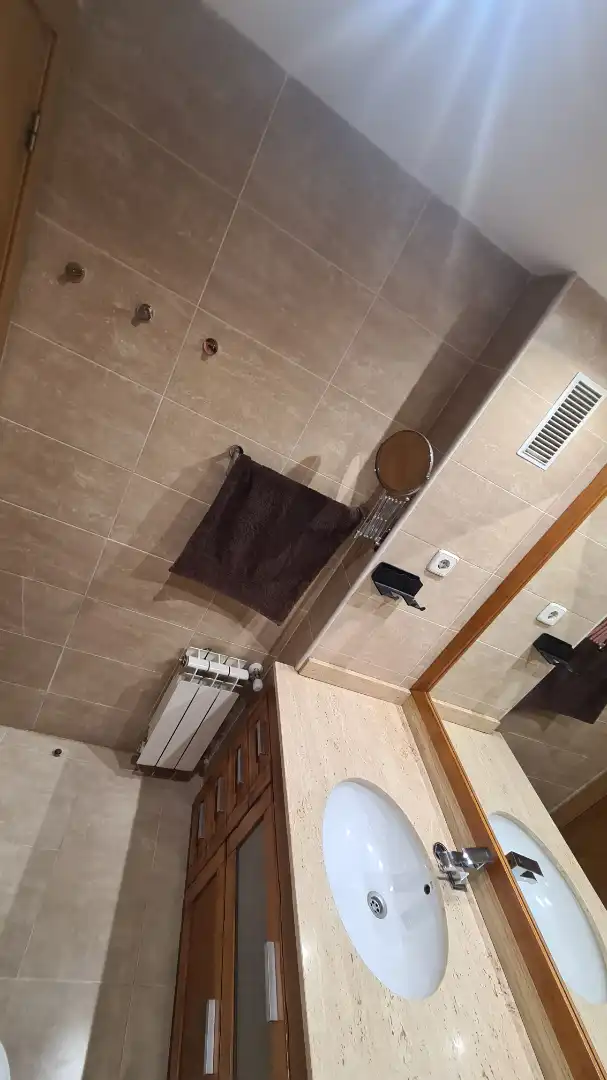 Bany de Pis de lloguer en Torrejón de Ardoz amb Calefacció, Jardí privat i Parquet