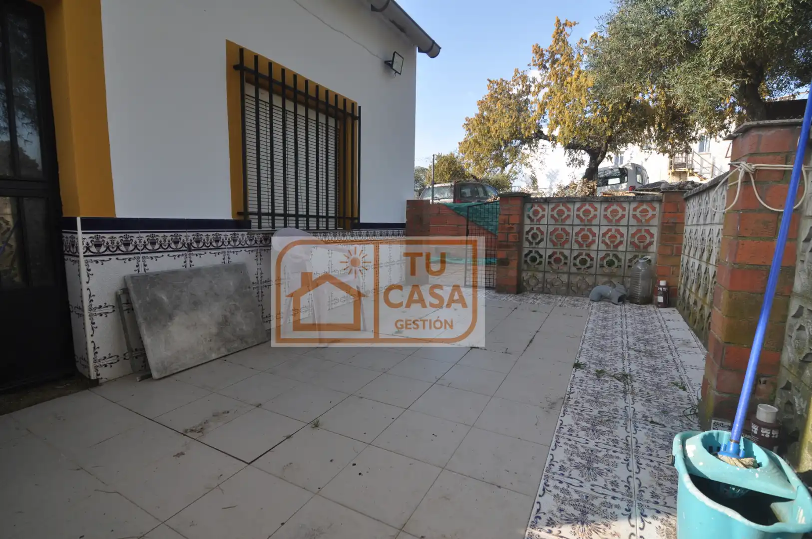Vista exterior de Casa o chalet en venta en Malpartida de Cáceres con Aire acondicionado, Calefacción y Jardín privado