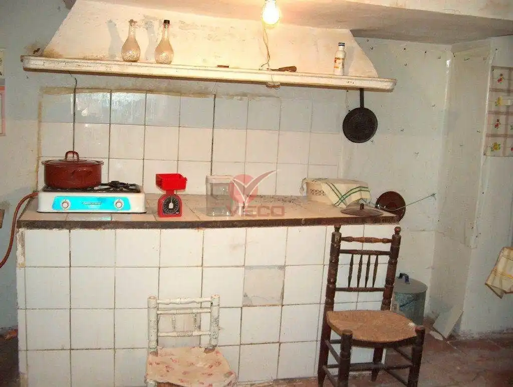 Cuina de Pis en venda en Cuenca amb Calefacció