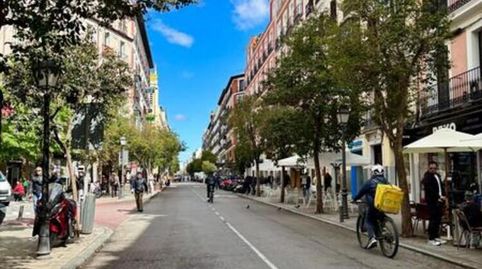 GLOBALPISO MALASAÑA VENDEVivir a lo grande en Chueca 4 balcones exteriores, 5 habitaciones, 4 baños, 2 cocinas, 2 amplios salones, imatge 4