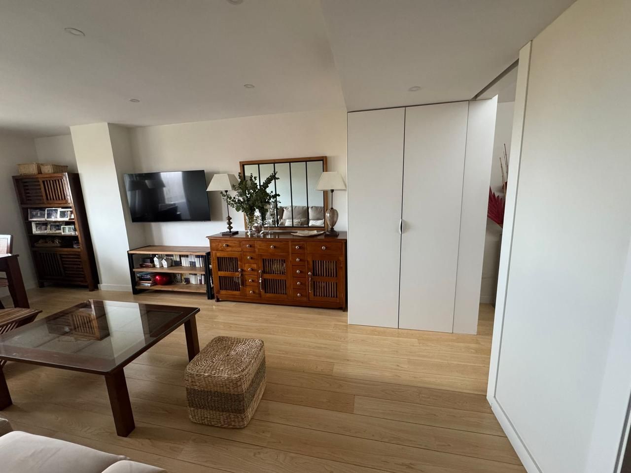 Sala d'estar de Pis en venda en  Jaén Capital amb Aire condicionat, Terrassa i Moblat