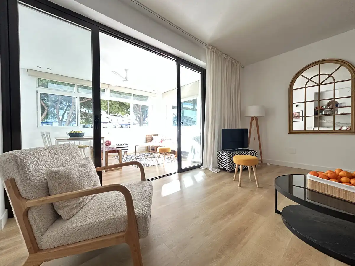 Wohnzimmer von Wohnung zum Verkauf in Marbella mit Klimaanlage, Terrasse und Möbliert