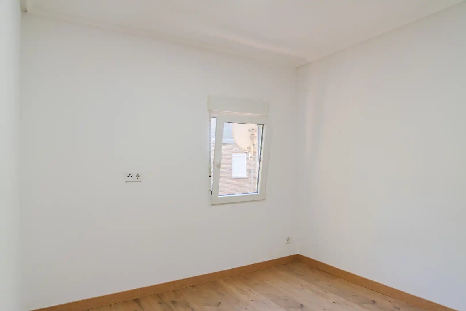 Dormitori de Pis en venda en Zaragoza amb Parquet, Forn i Rentadora