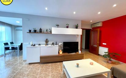 Sala d'estar de Pis en venda en La Garriga amb Aire condicionat i Balcó