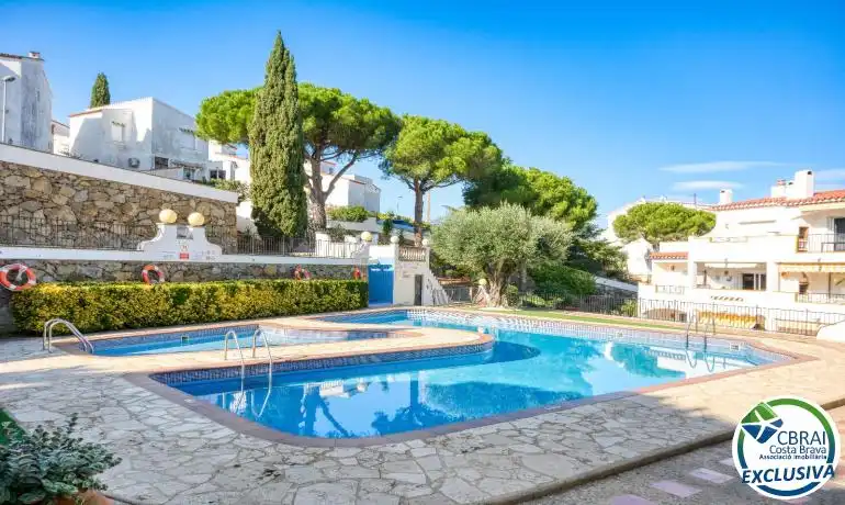 Apartamento con piscina en venta en Calle josep carner 8 8, imagen 2