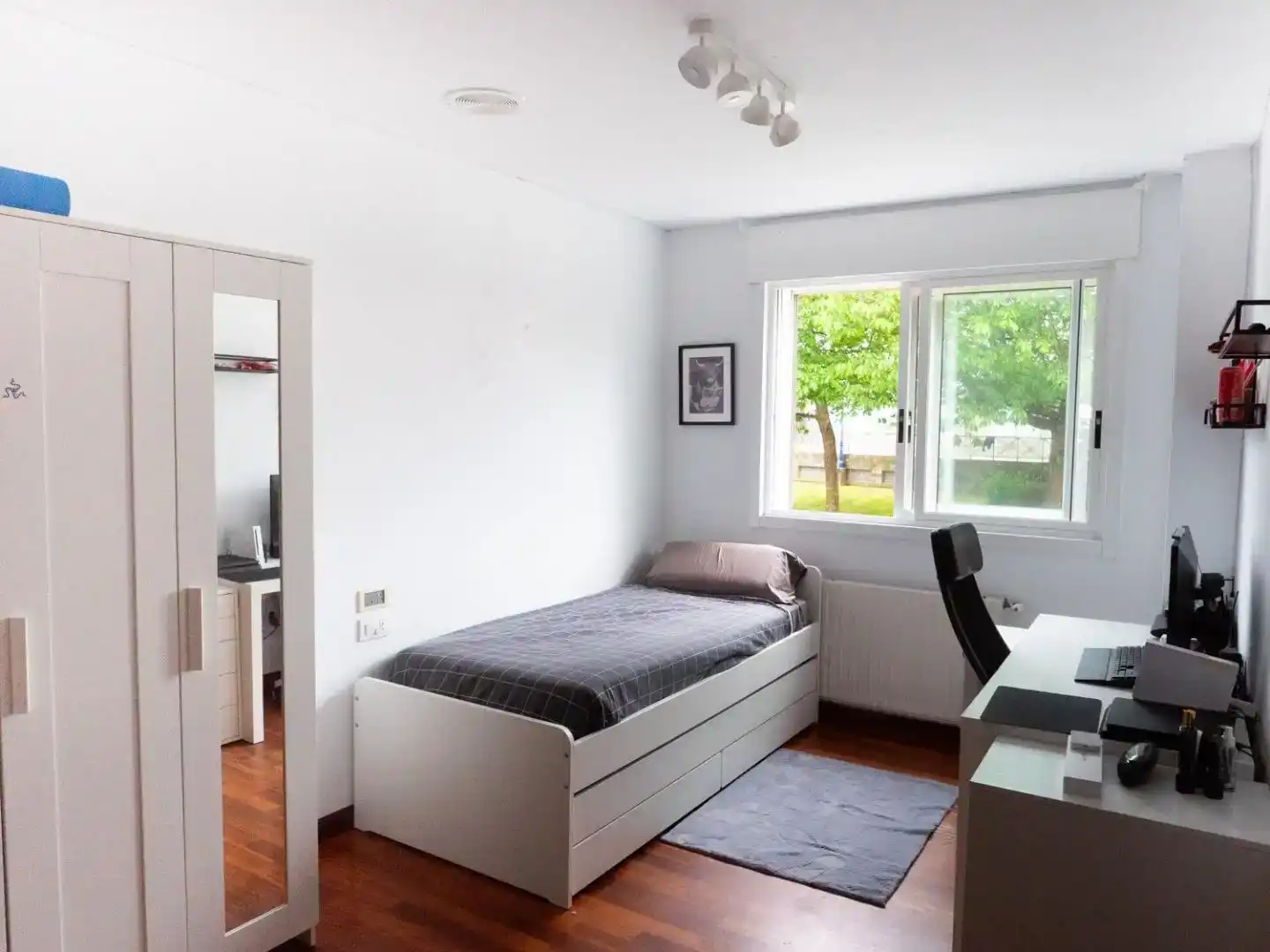 Habitación de Piso en venta en Culleredo con Piscina