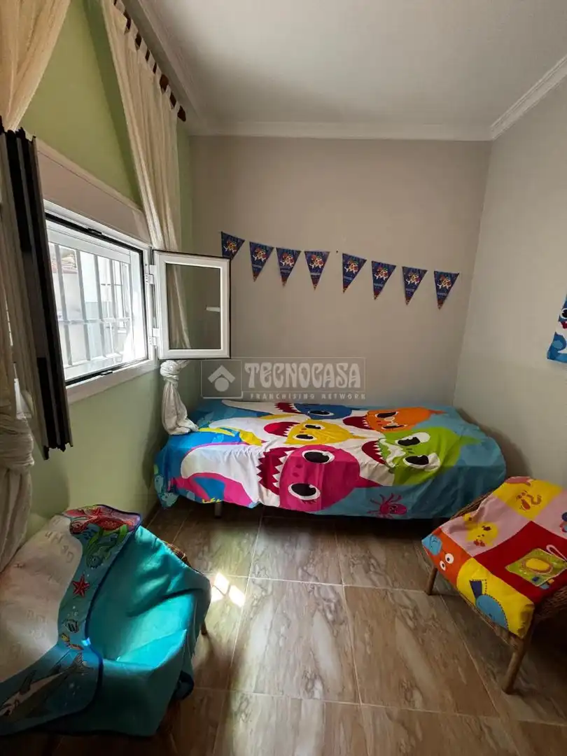 Bedroom of Houses for sale in Sevilla  with Air Conditioner