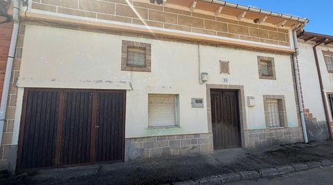 Foto 2 de Casa o xalet en venda a Valencia, Pobladura de Pelayo García, León