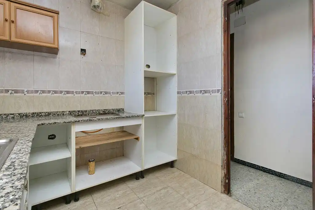 Villa con piscina in vendita a C/ Roger de Lluria, imagen 4