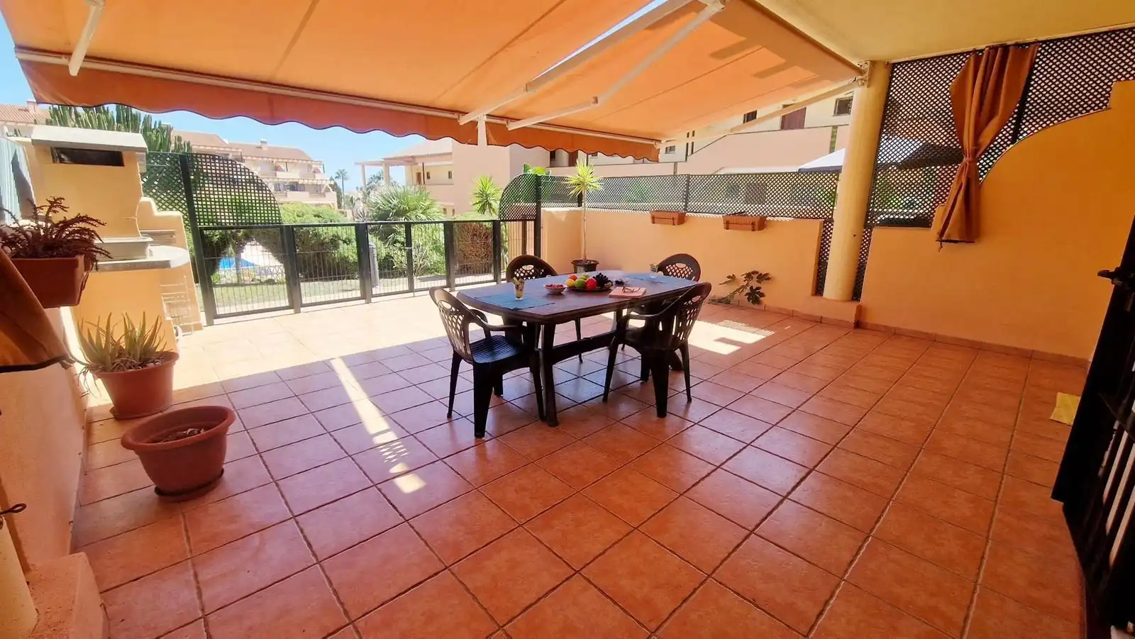 Terraza de Planta baja en venta en Mijas con Aire acondicionado, Jardín privado y Terraza