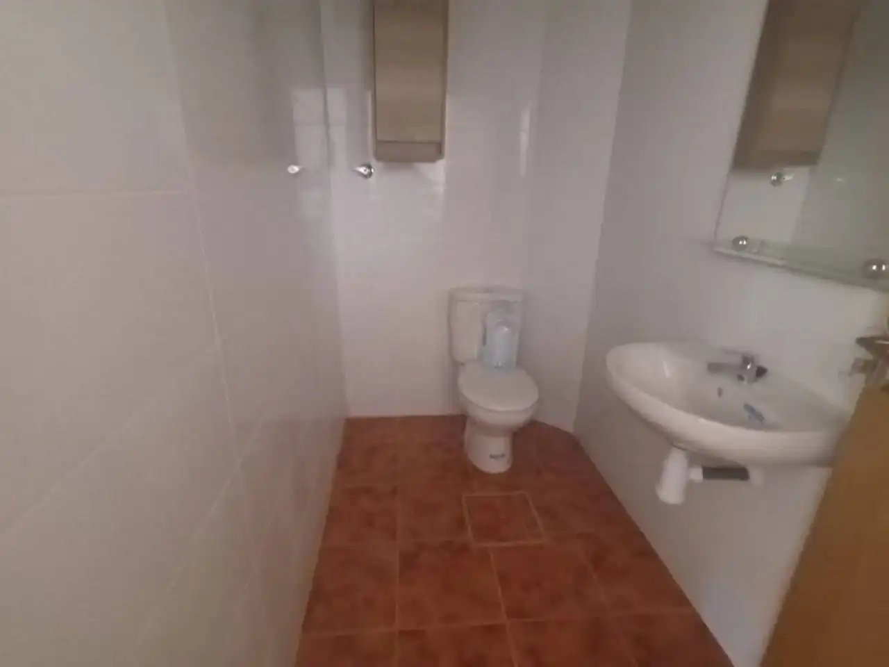 Bathroom of Commercial properties for sale in Castellón de la Plana / Castelló de la Plana