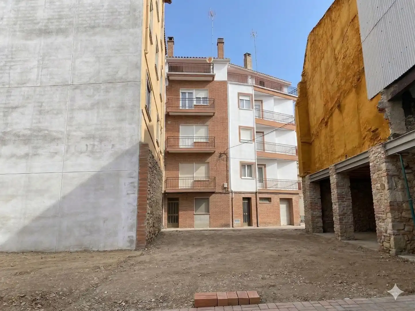 Vista exterior de Residencial en venda en Aldeanueva de la Vera