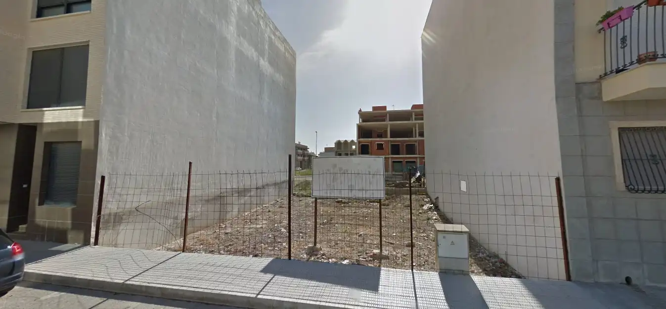 Terreno residencial en venta en Calle Juan Pablo II 10, imagen 2