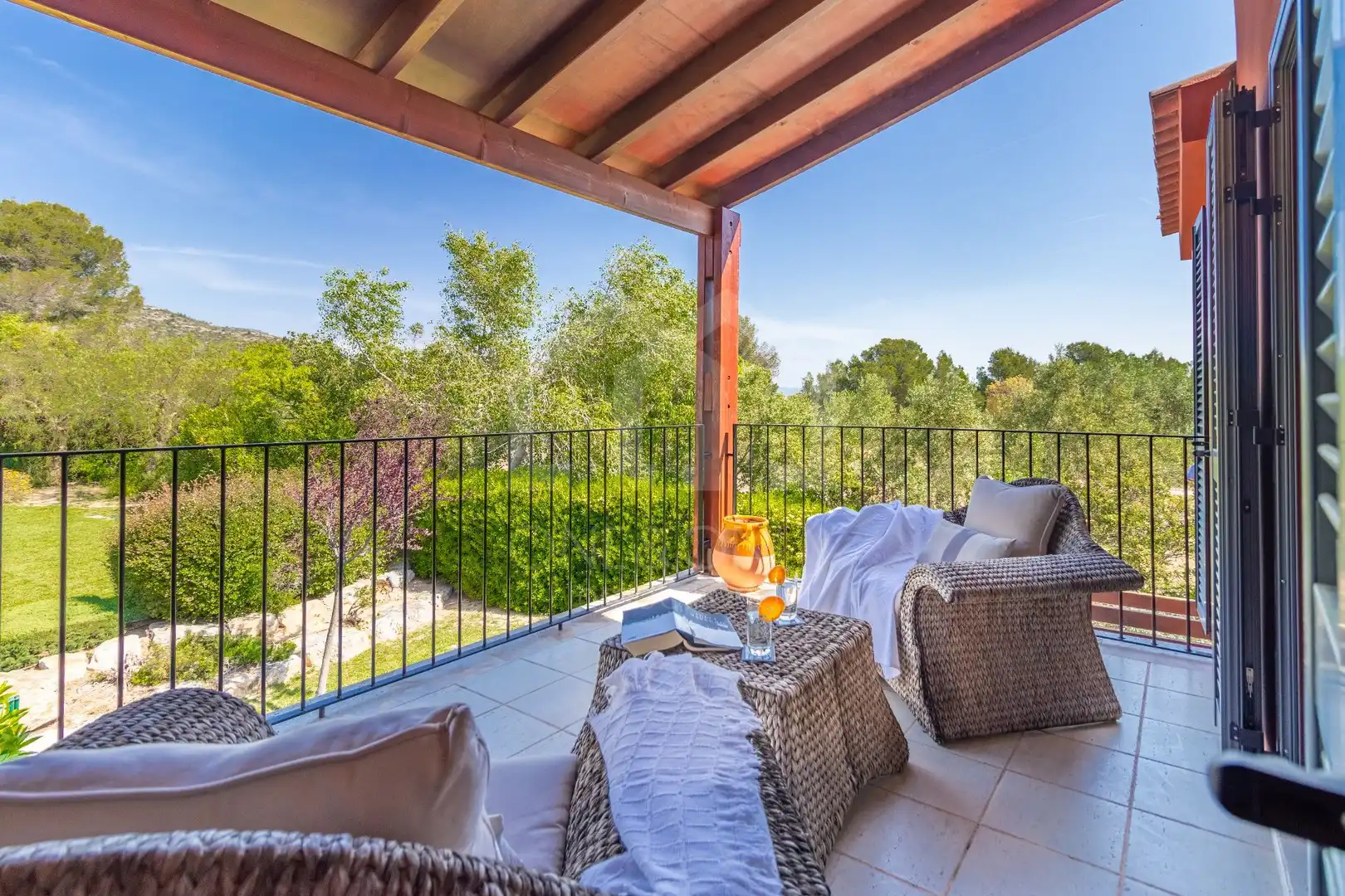 Terrasse von Haus oder Chalet zur Miete in Mont-roig del Camp mit Klimaanlage, Heizung und Privatgarten