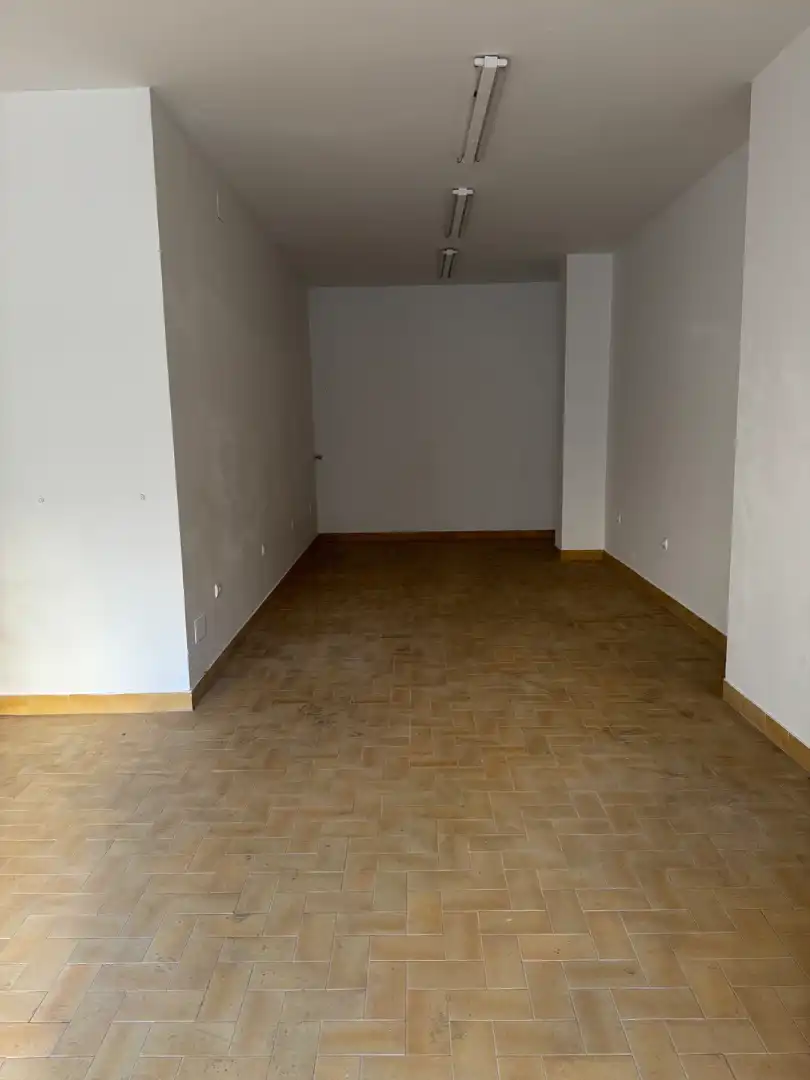 Local comercial en alquiler en Avenida de los Boliches, imagen 4