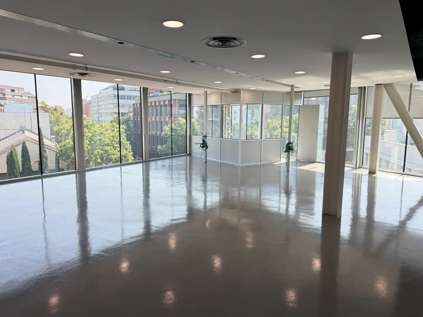Oficina de lloguer en Barcelona amb Aire condicionat