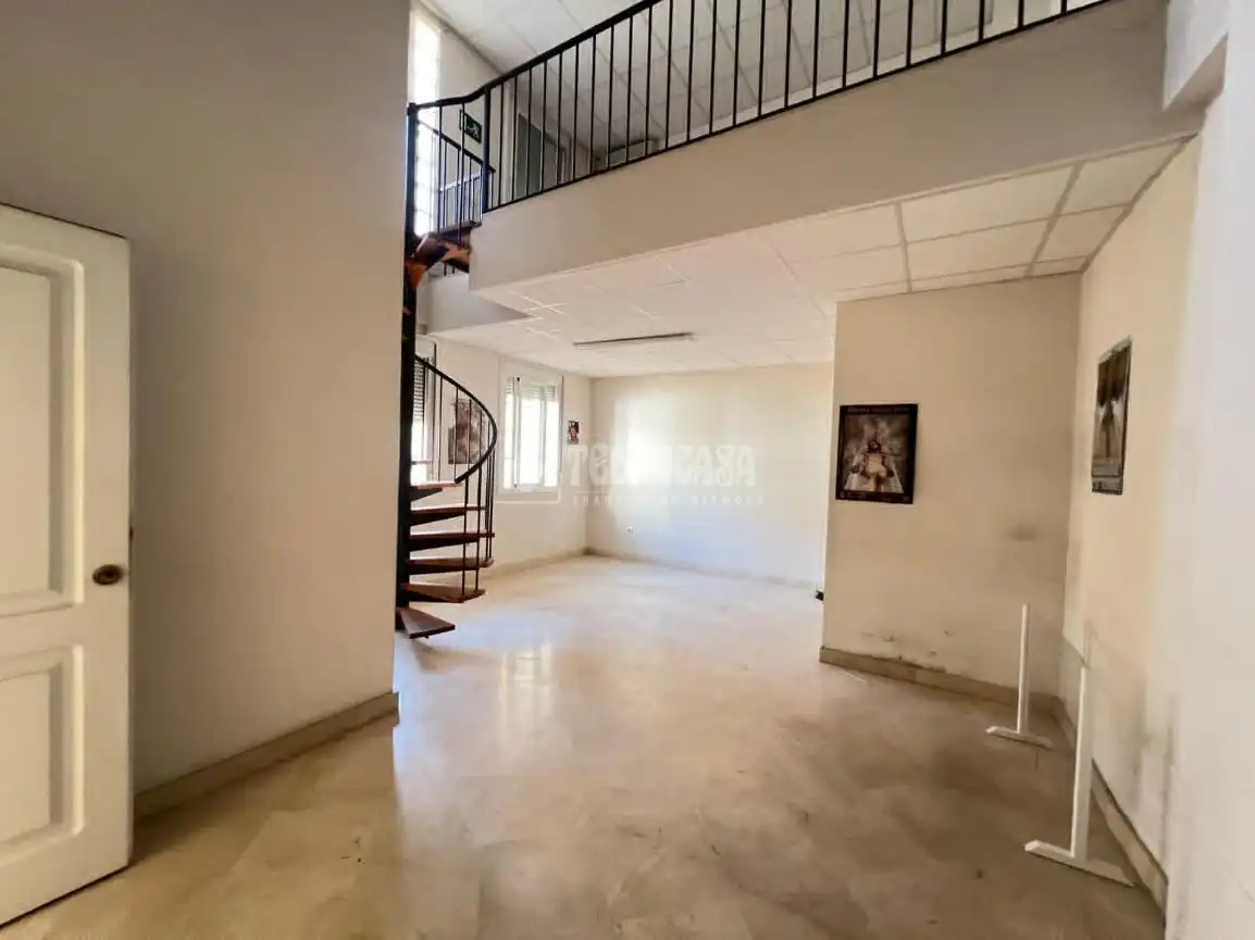 Business premises for sale in Centro - Doña Mercedes