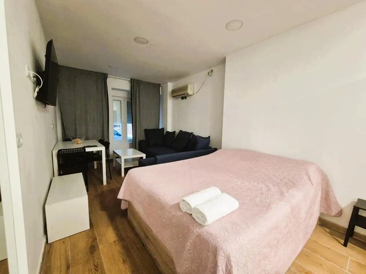 Bedroom of Buildings for sale in Alicante / Alacant