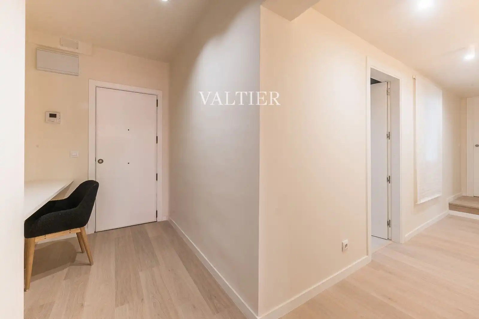 Wohnung zur Miete in Madrid mit Klimaanlage, Terrasse und Möbliert