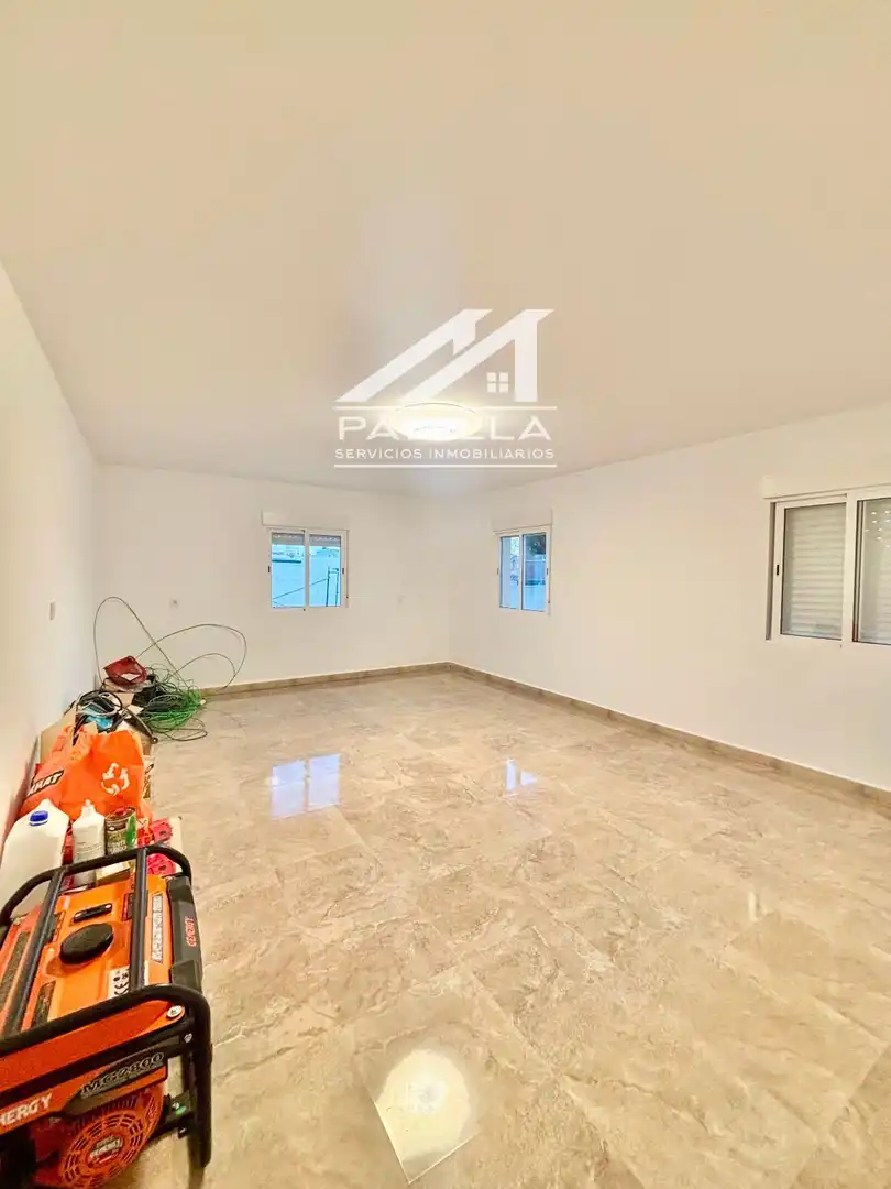 Casa adosada en venta en El Viso de San Juan con Calefacción