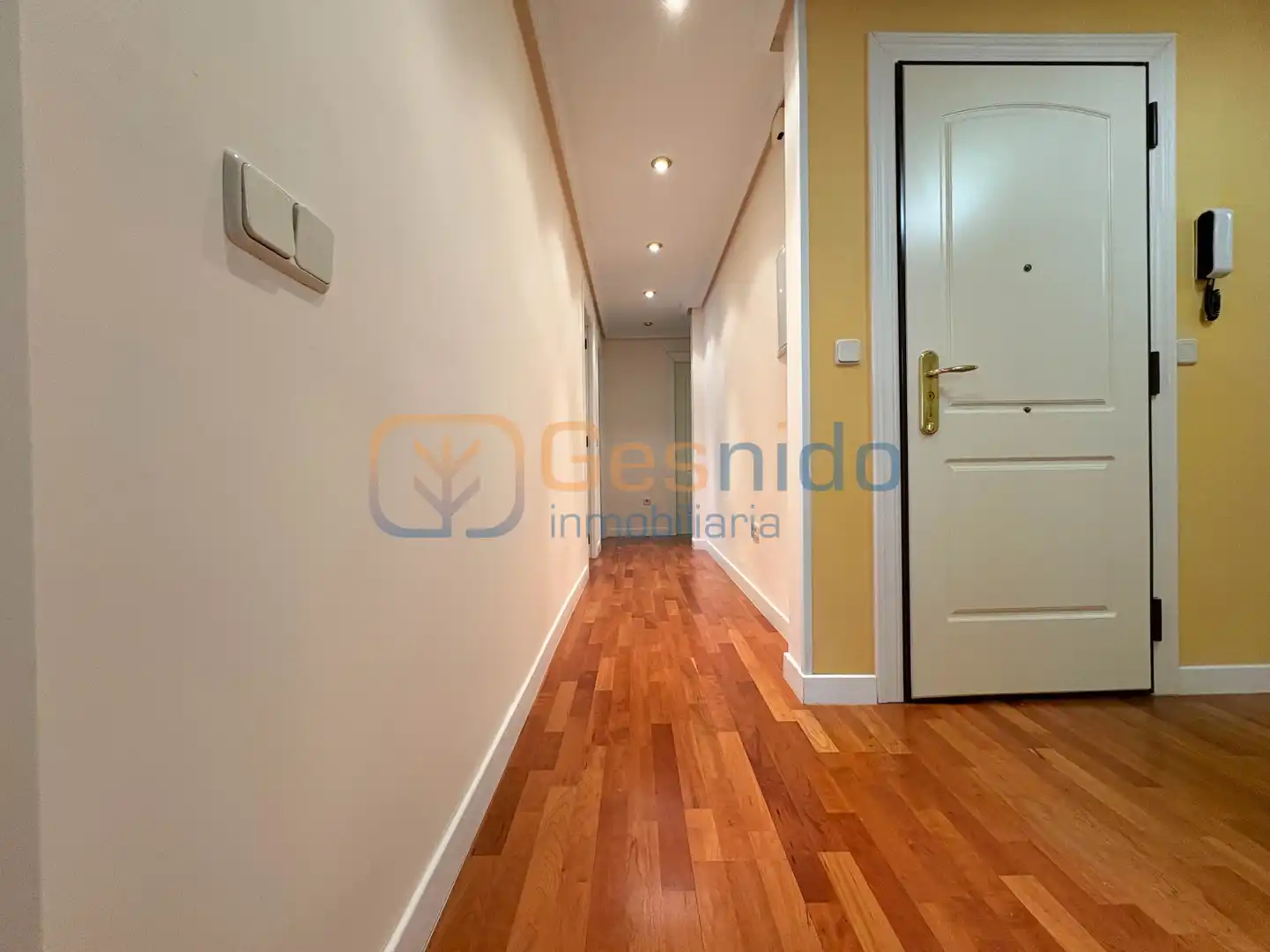 Appartement avec ascenseur à louer à Centro, imagen 2
