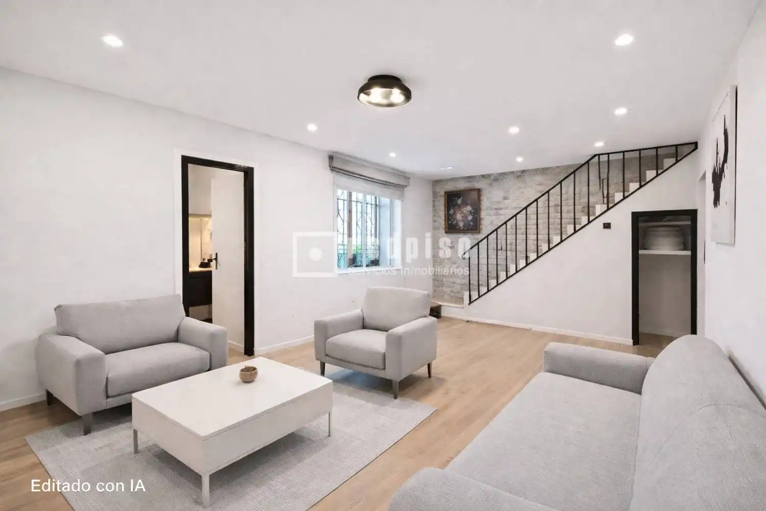 Houses for sale in Edelmira Castillo, La Cala del Moral