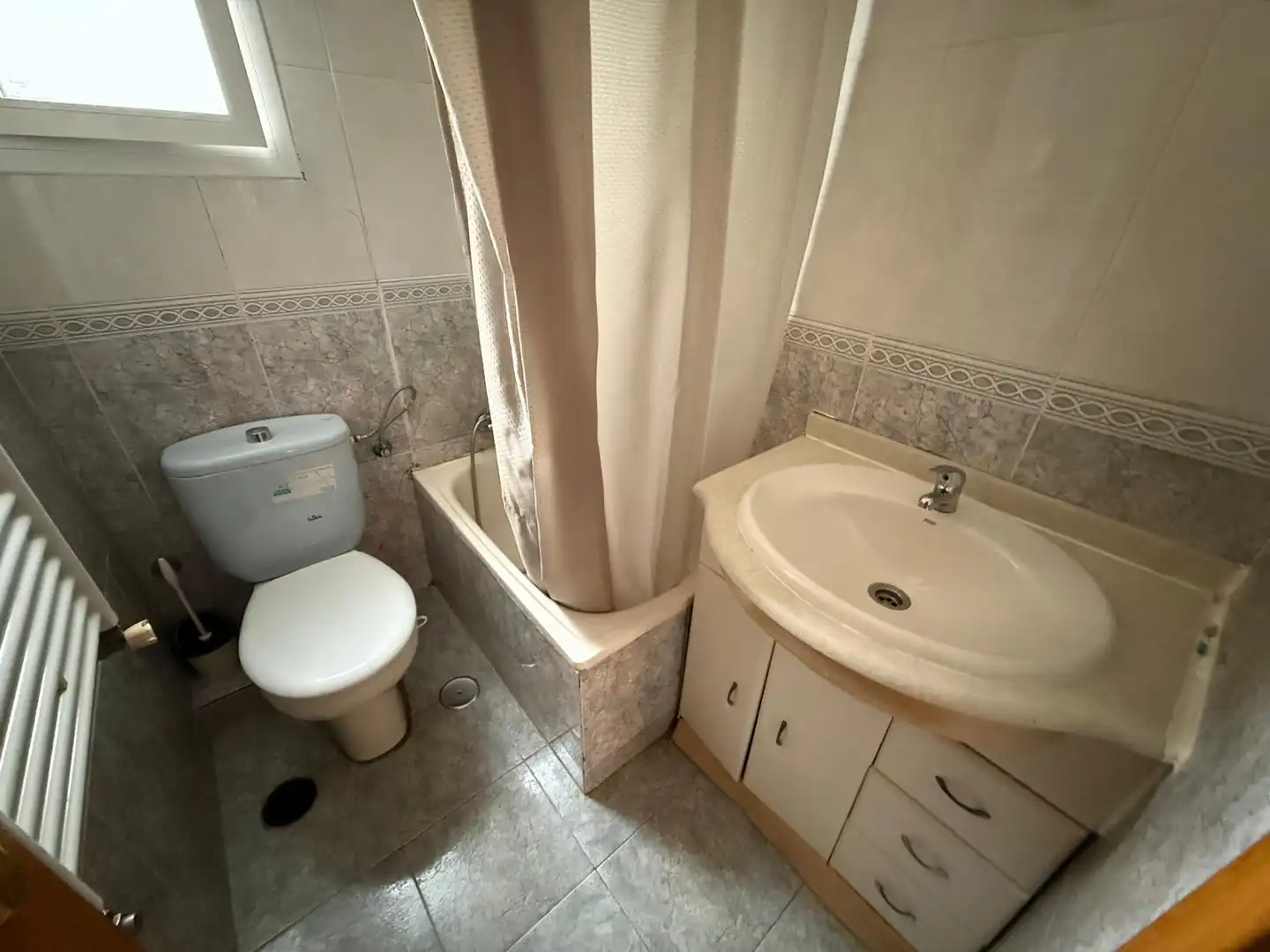 Bany de Pis en venda en Madrid