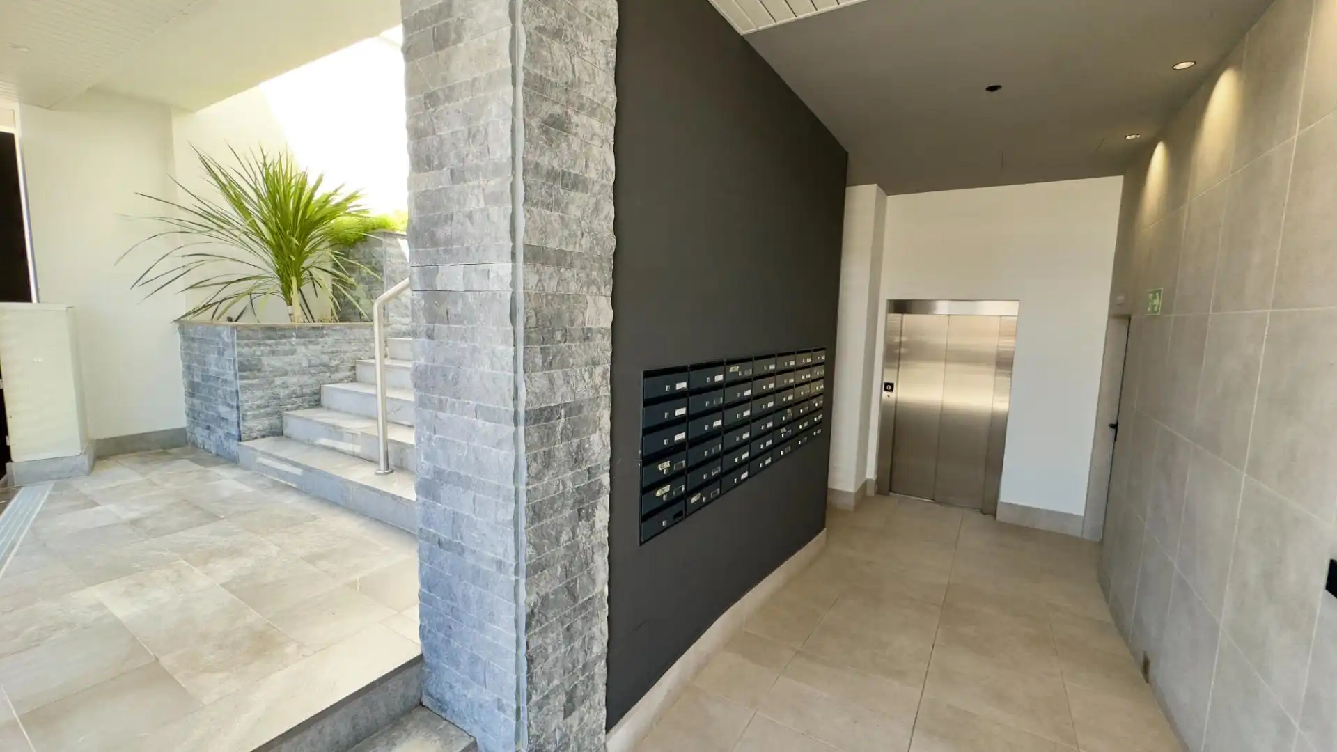 Flat for rent in Granada  with Air Conditioner, Heating and Terrace